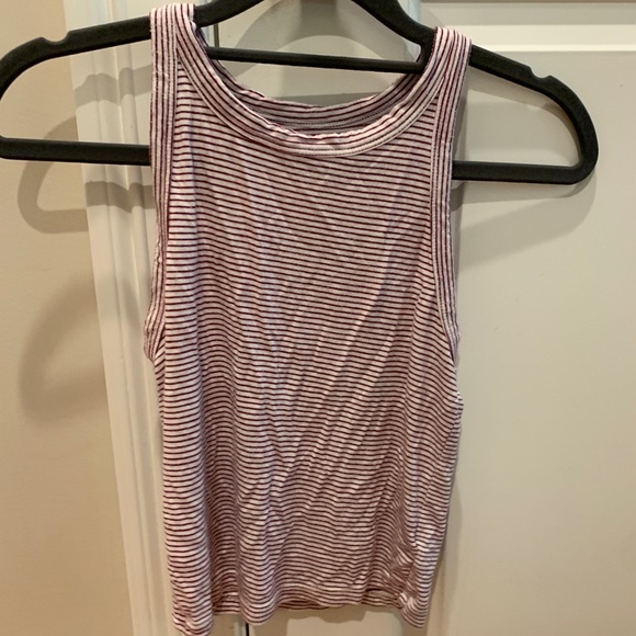 AE women’s tank - Picture 2 of 5